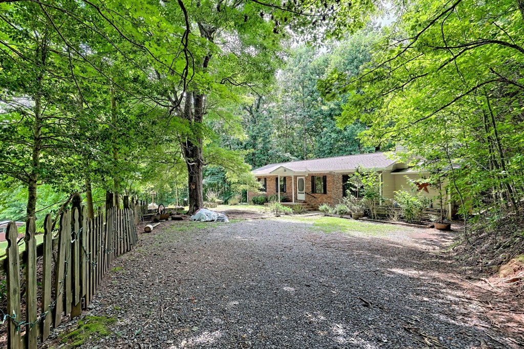 1054 Sutton Road
