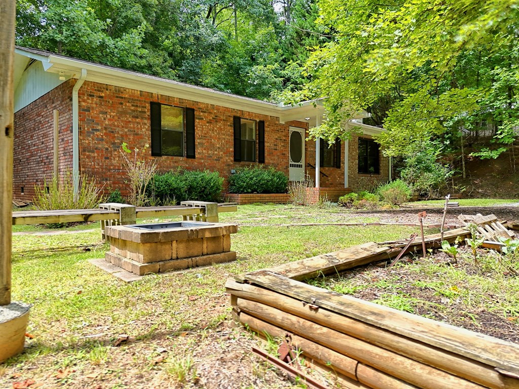 1054 Sutton Road