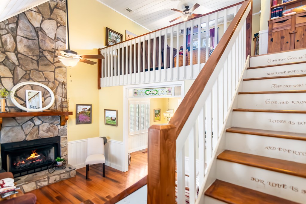 705 Laurel Ridge Drive