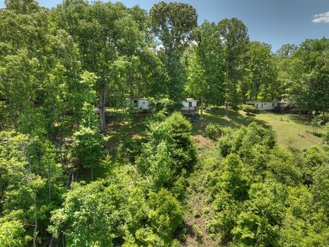 A home in Mccaysville