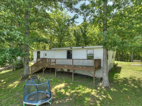 A home in Mccaysville