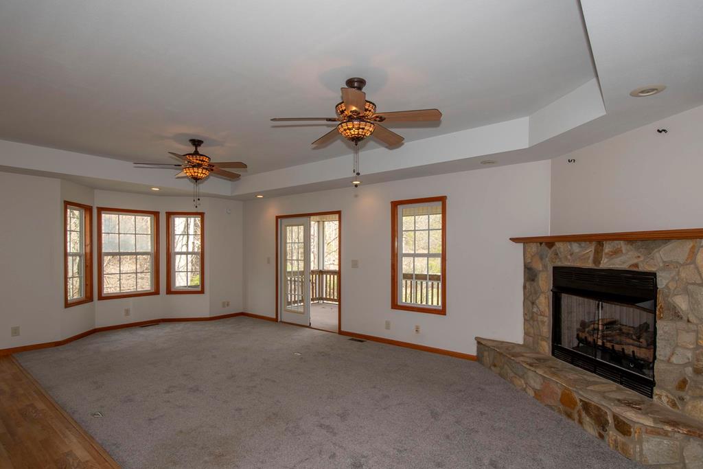 5224 Laurel Ridge Road