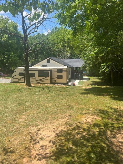 A home in Ellijay