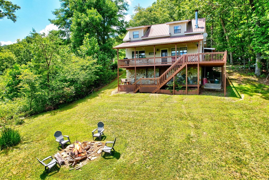 705 Hickory Drive