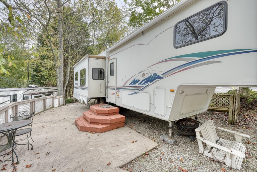 65 Choestoe Valley Lane