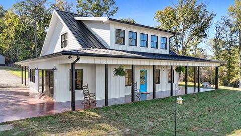 A home in Blue Ridge