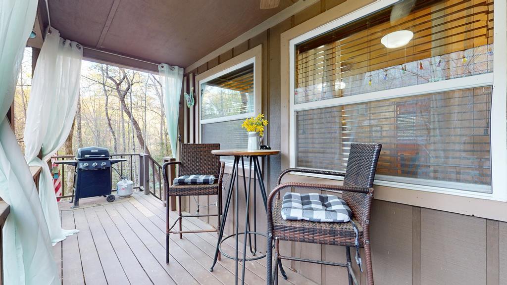 4692 Mitchell Cove Road