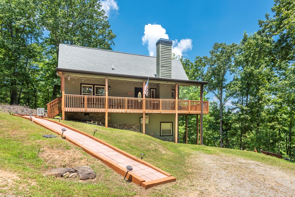 1328 Birch Lane