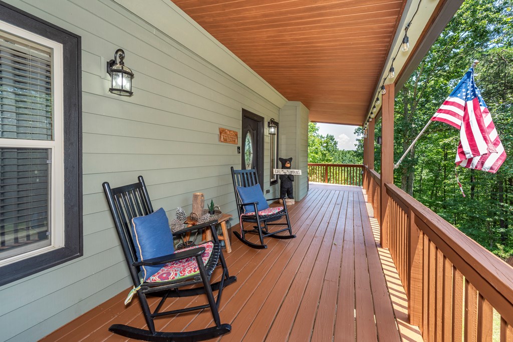 1328 Birch Lane