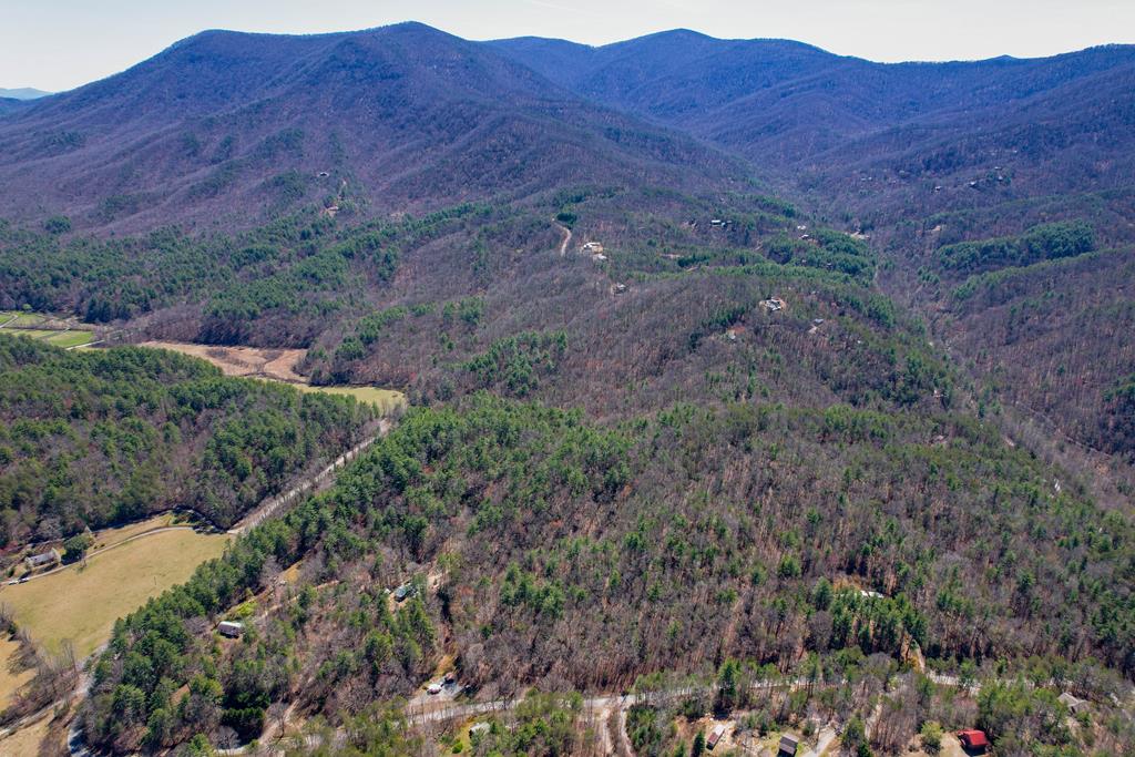 NA Rock Creek Road