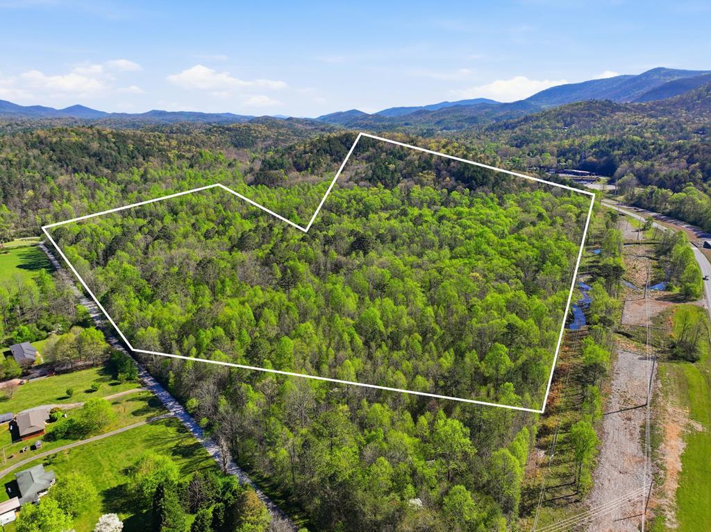 123AC Northcutt Rd/Hwy 515