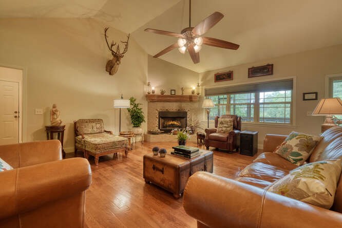1136 Byers Road
