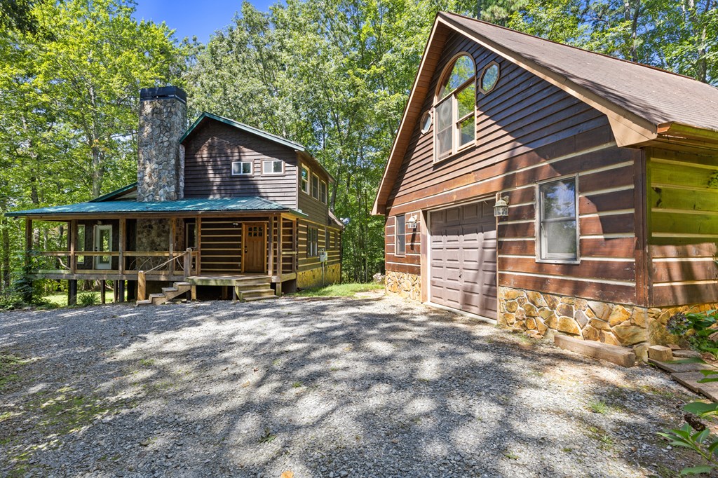 335 Meadowoods Drive