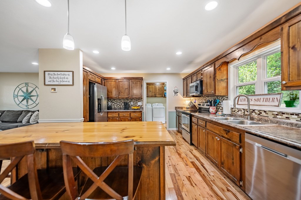 6 Gilliam Road