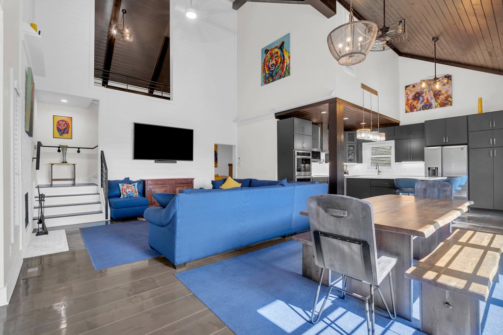 521 Lower Prince Mountain Road