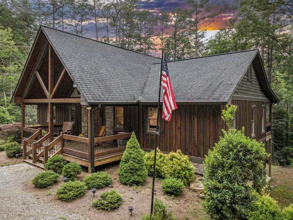 474 Hooch Holler Lane