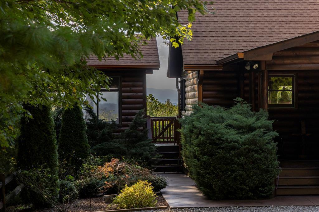 194 Squirrel Chase Drive