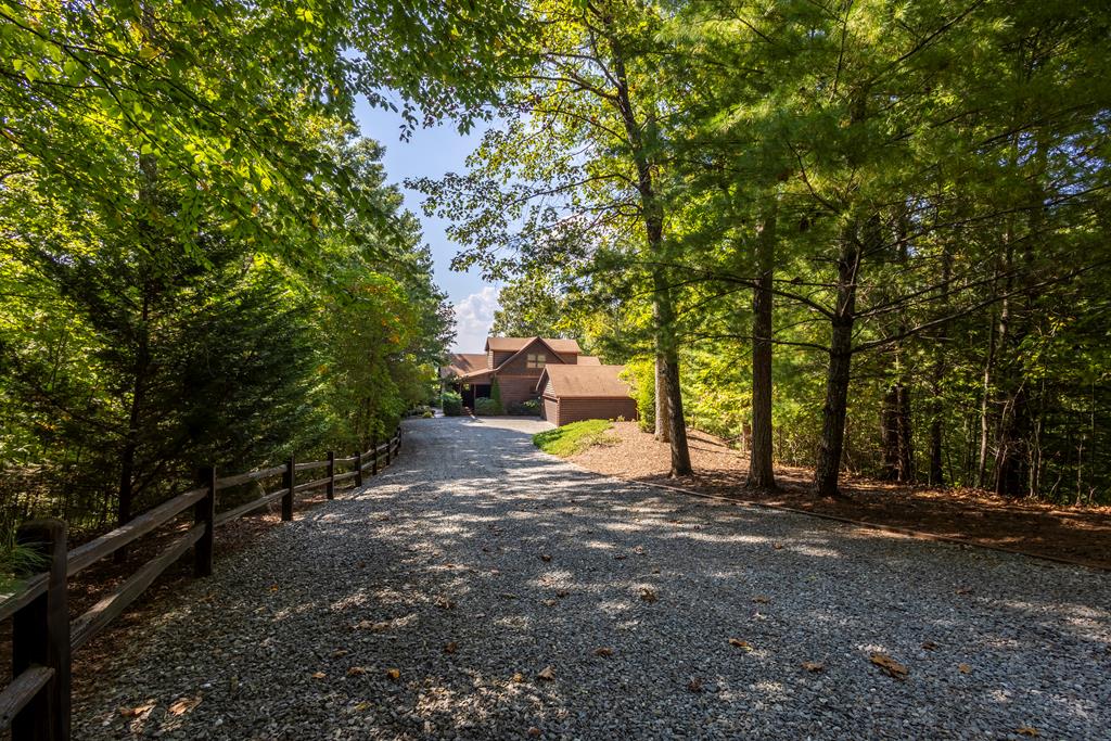 194 Squirrel Chase Drive