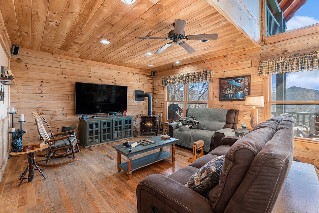1007 Sky High Drive