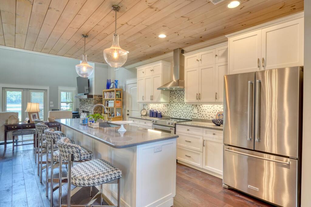 105A Brett Way
