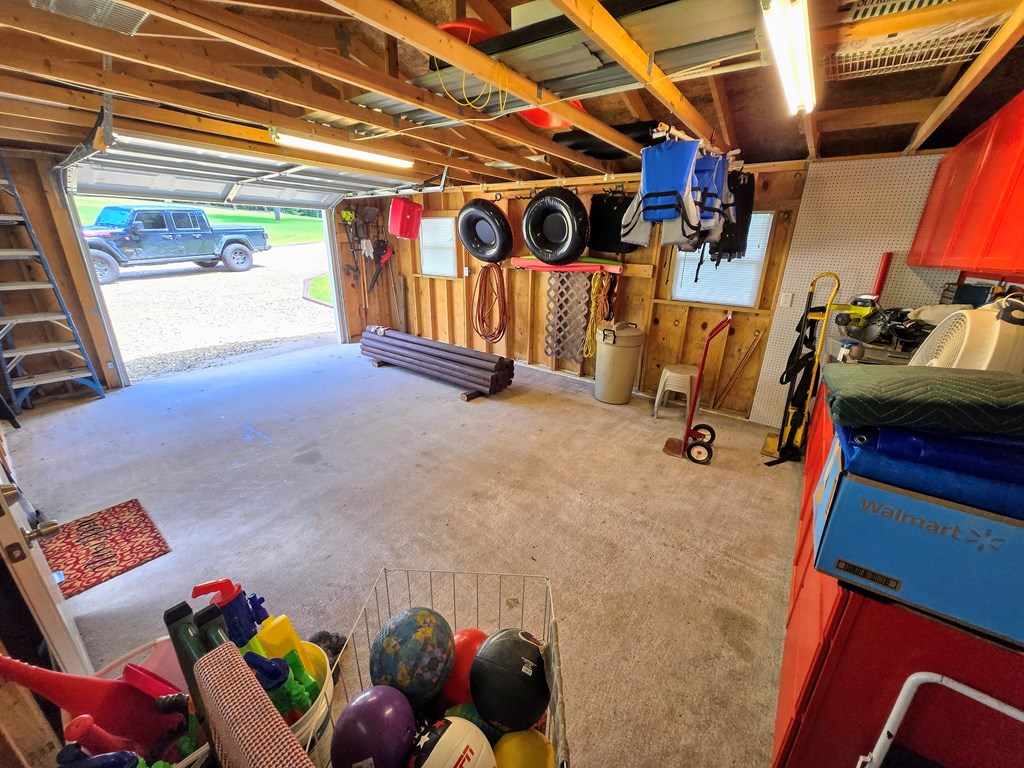 30 Dean Mountain Lane