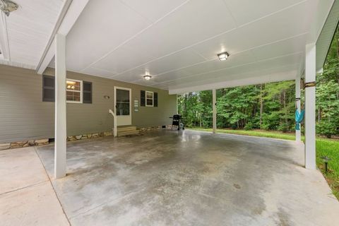 A home in Blue Ridge