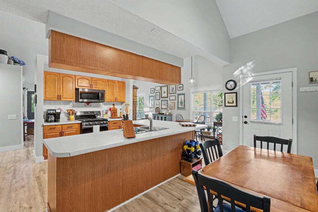 2417 Fodder Creek Road