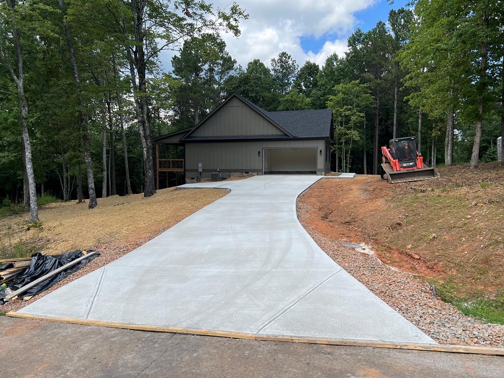 81 Country Road