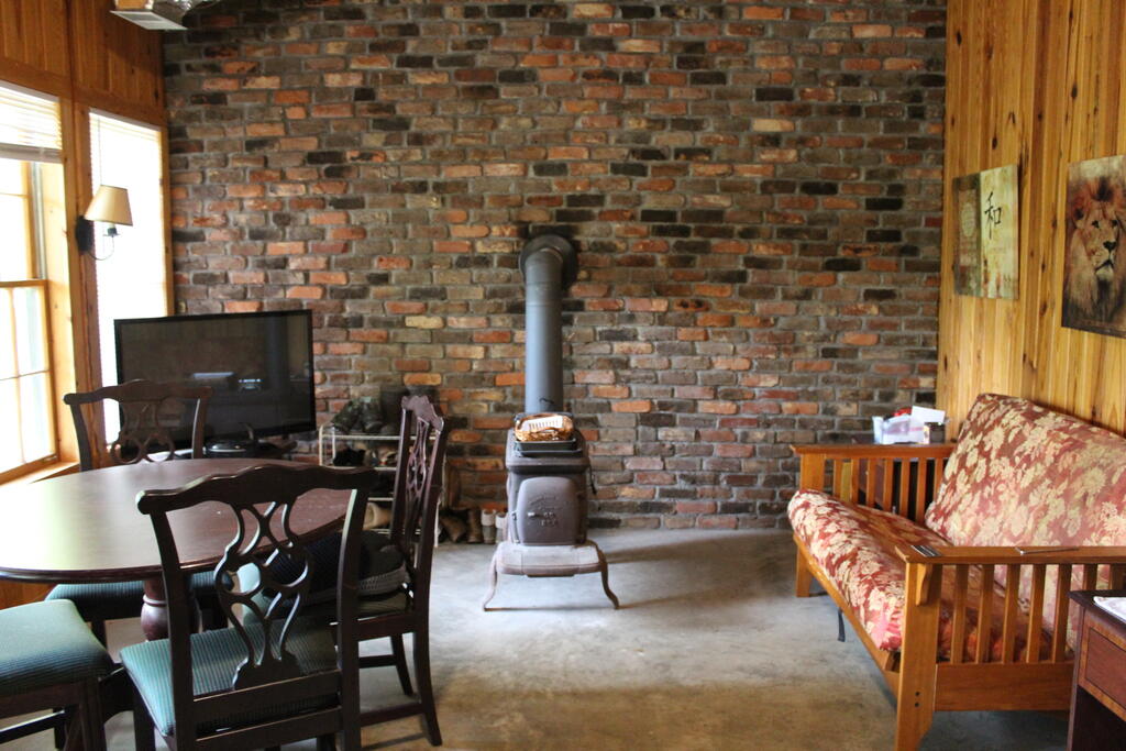 310 Licklog Court