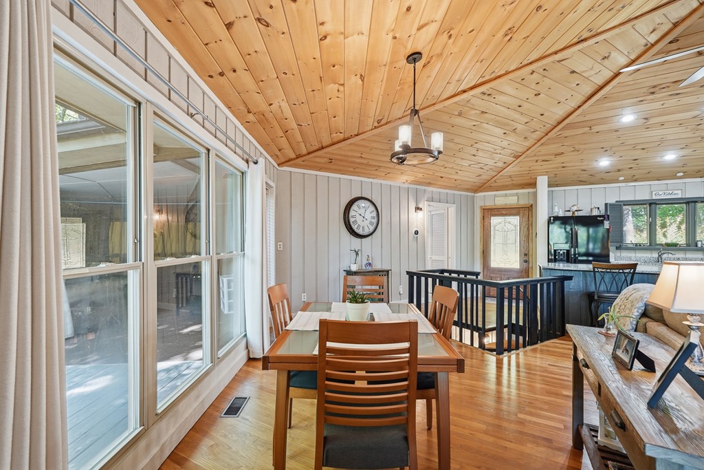775 Mountain Oak Road