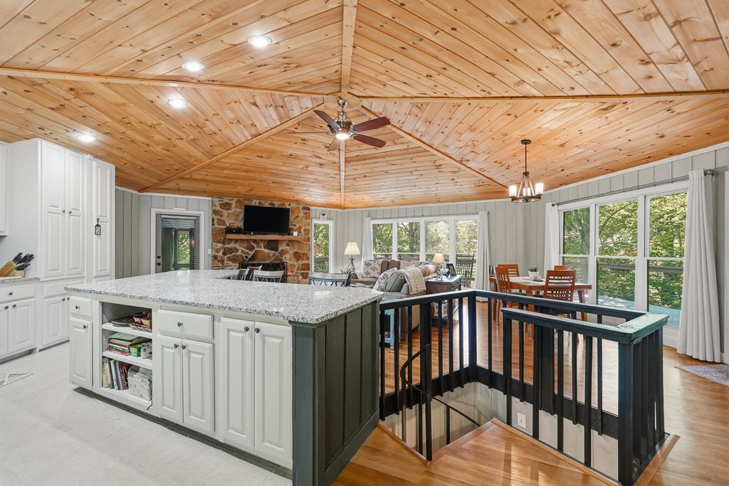 775 Mountain Oak Road