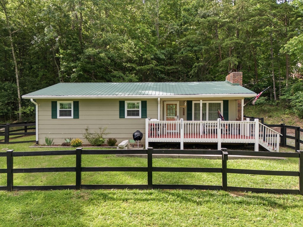 3426 Old Hwy 64 W