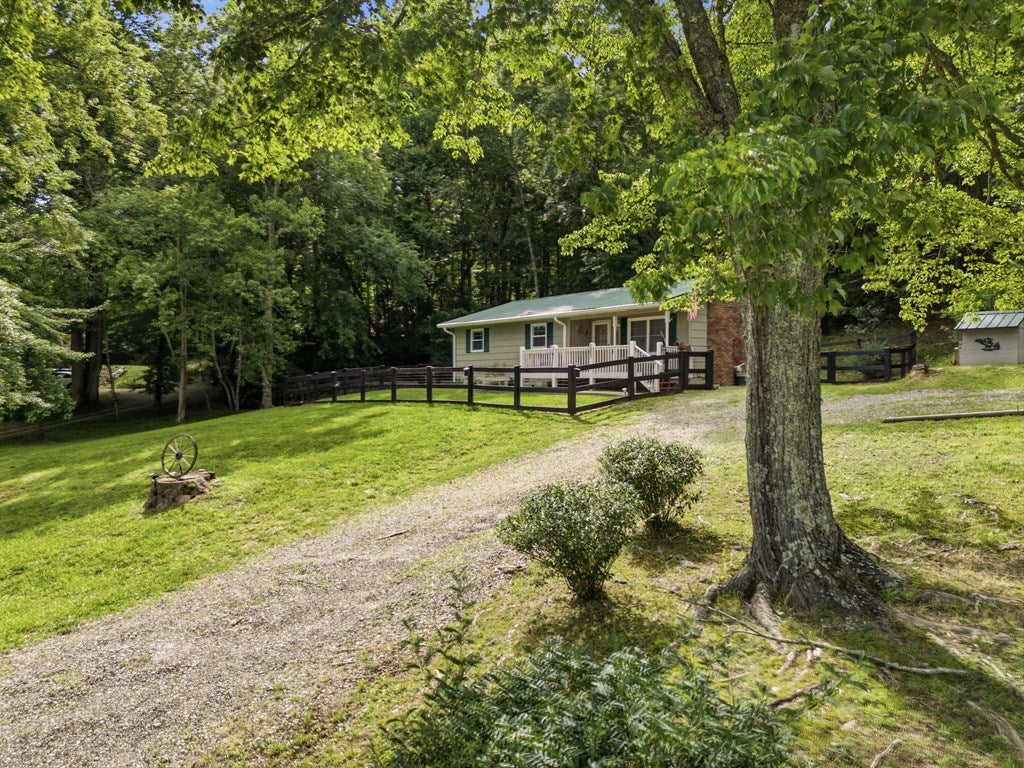 3426 Old Hwy 64 W