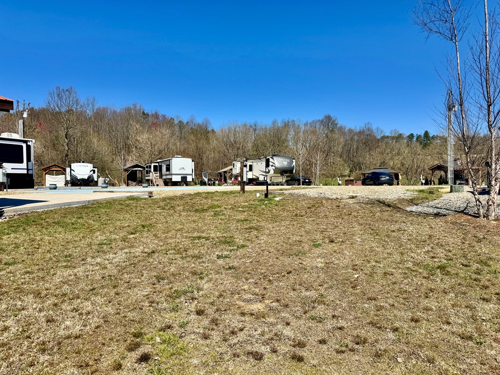 L-183 Mountain Meadows Drive