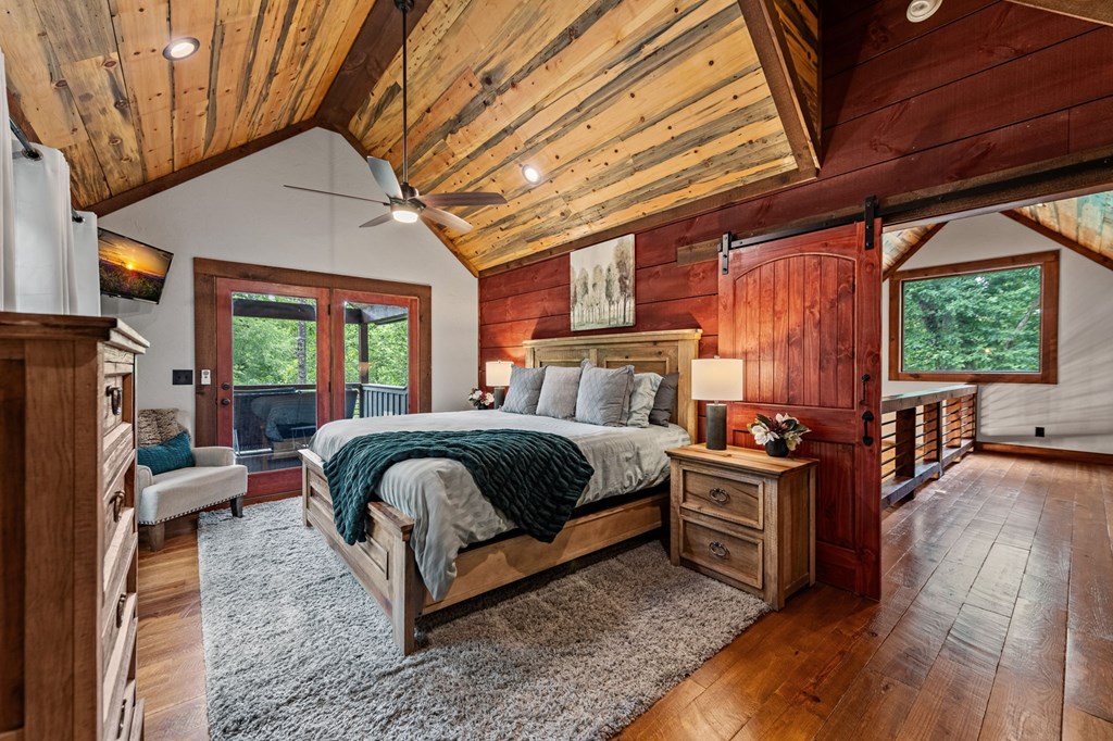 Blue Ridge, Georgia, 30513, United States, 3 Bedrooms Bedrooms, ,3 BathroomsBathrooms,Residential,Active,2044551