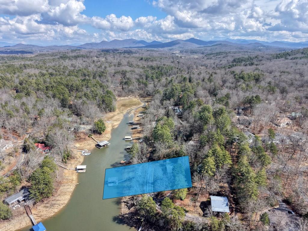 333 Reece Creek Road W