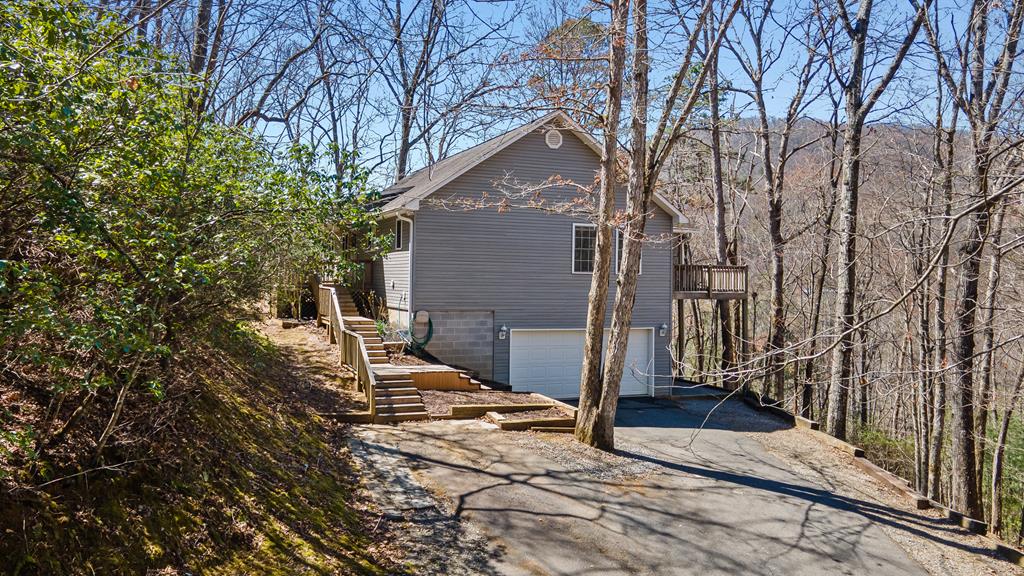 781 Fox Road