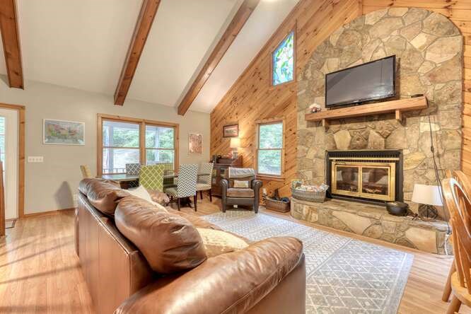 83 Smokey Creek Cove