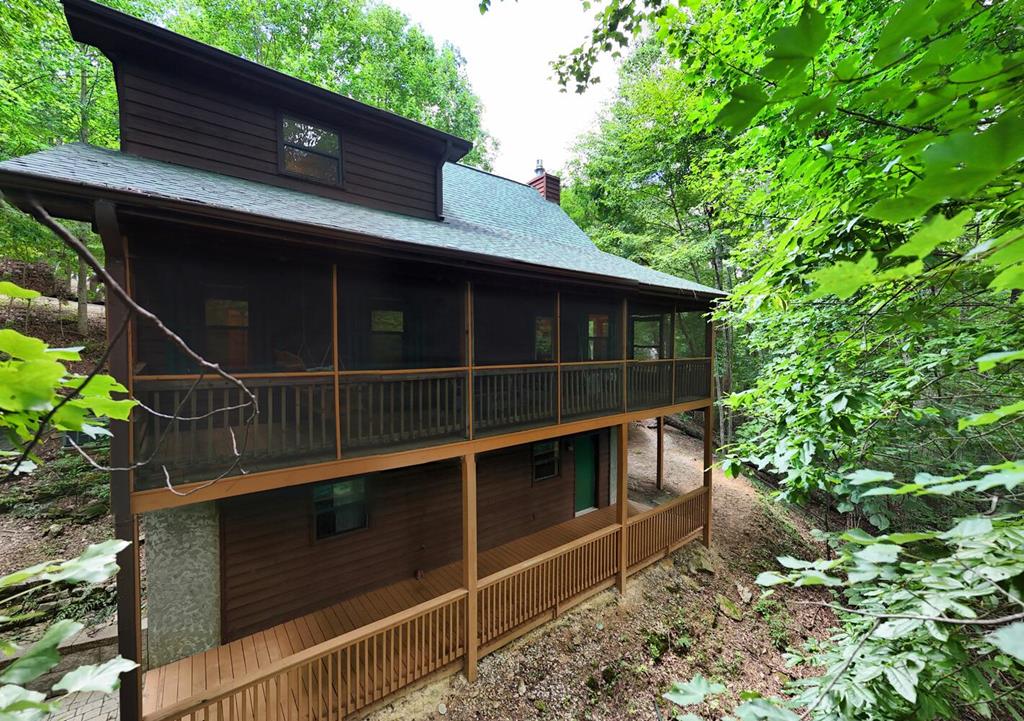 1411 Bradley Road