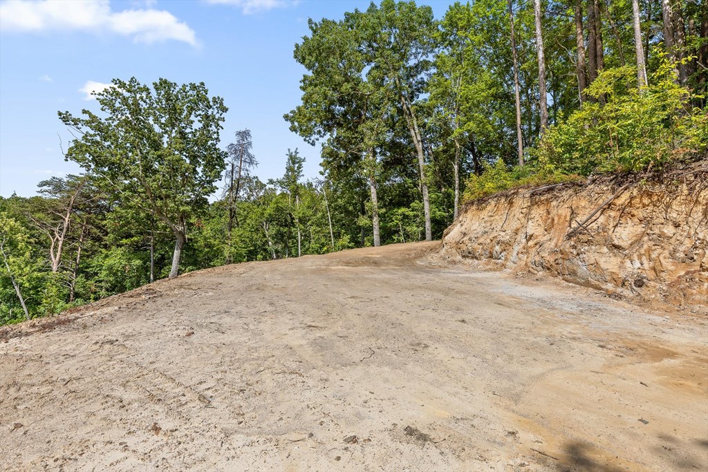 4404 Hwy 52