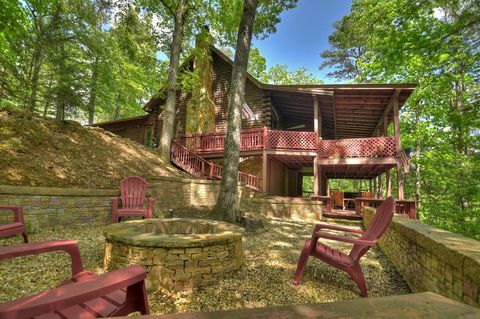 A home in Blue Ridge