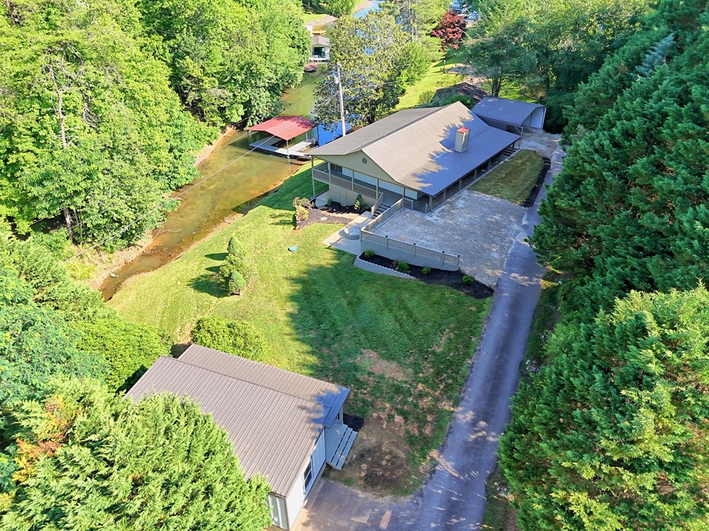 1105 Henson Road