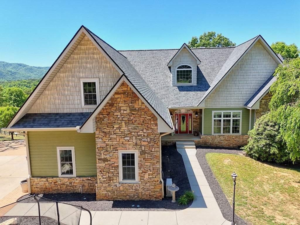 1193 Pine Log Road