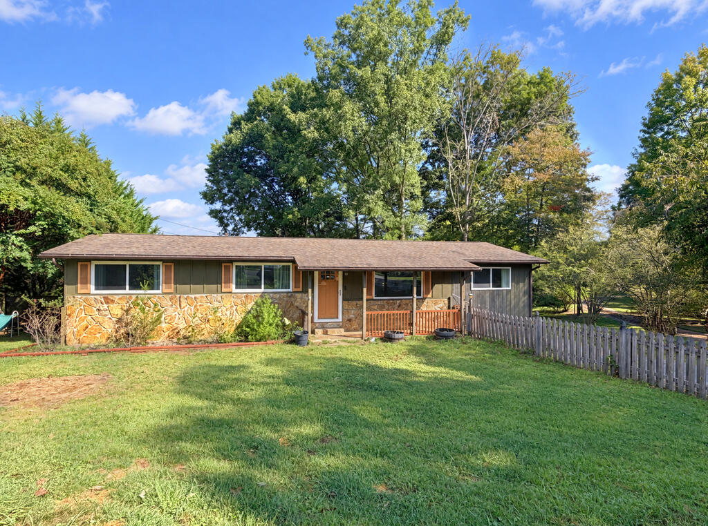 516 Hillcrest Drive