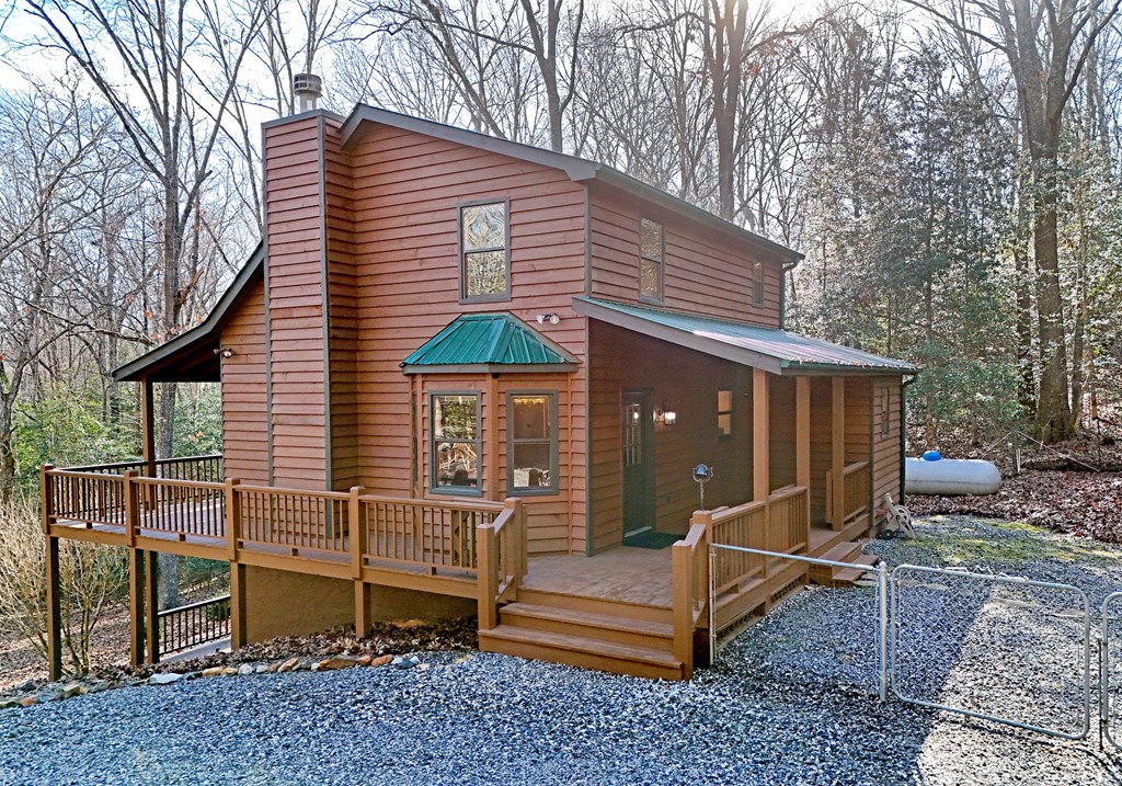 13 Grace Ln