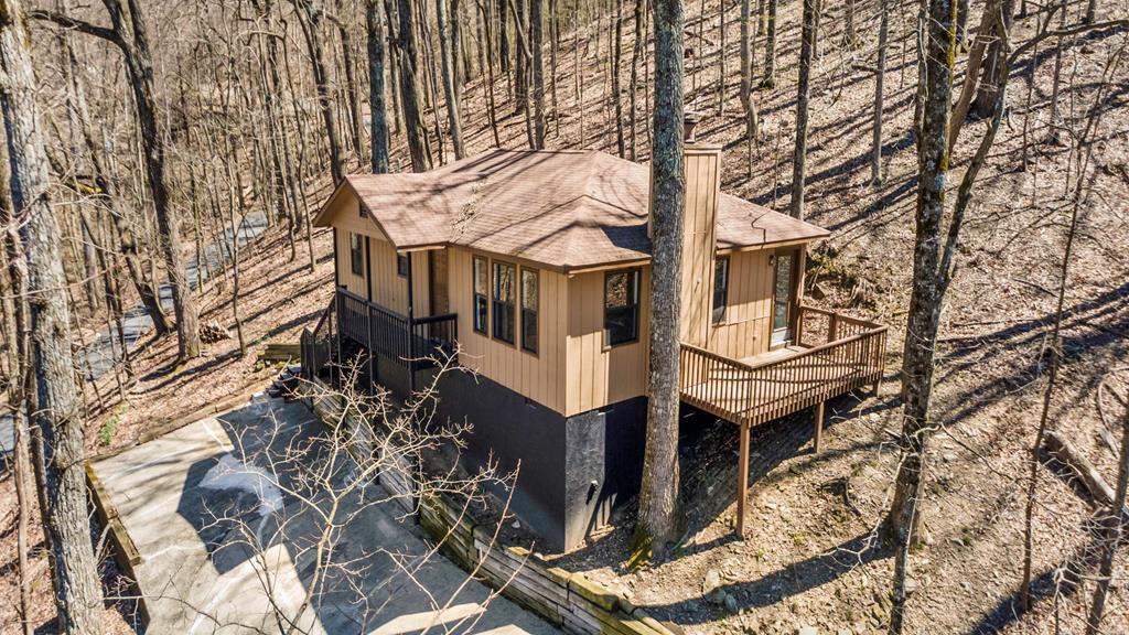 764 Chestnut Cove Trail