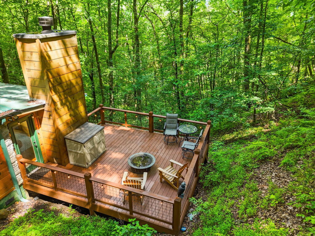 329 Laurel Ridge Drive