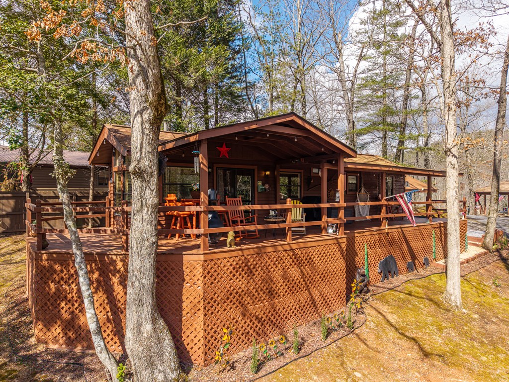 1856 Deer Run Circle