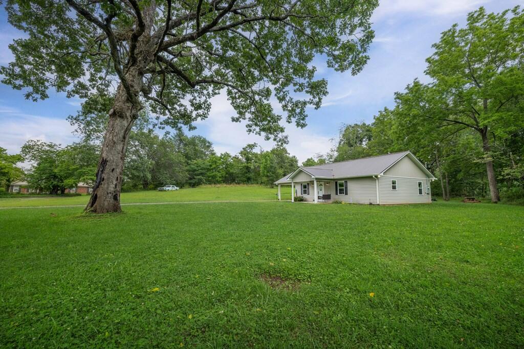 121 Old Hwy 5