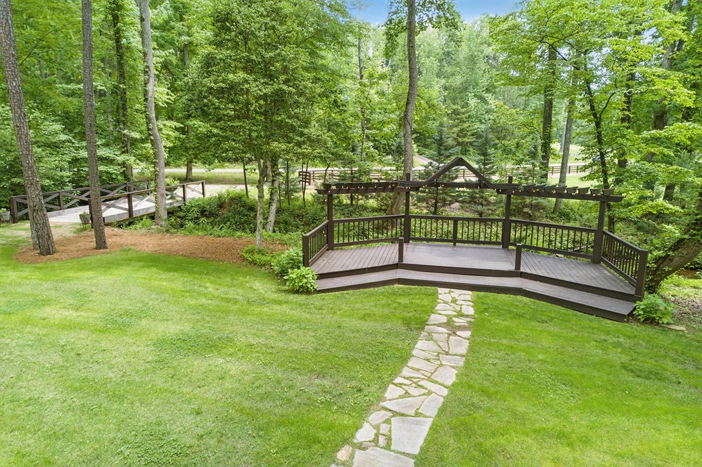 230 Old Mill White Road